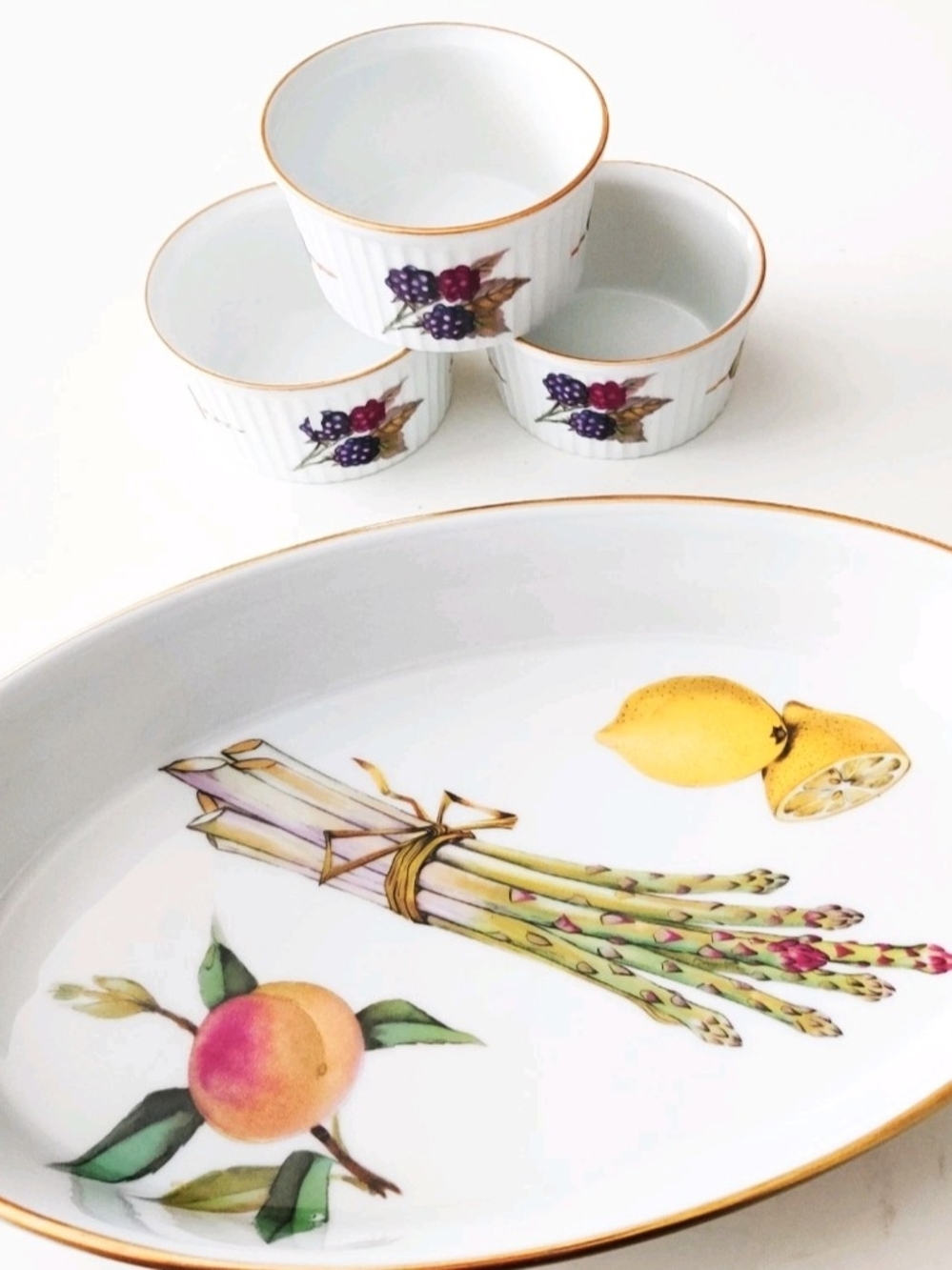 Royal Worcester Evesham Gold Oval Baking Dish & Three  Ramekins